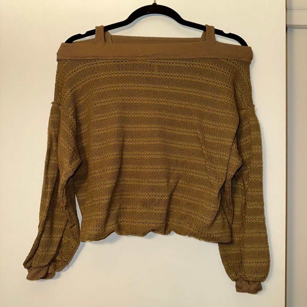 Free People Women’s XS Sistine Cold Shoulder Hacci Knit Top Light Brown EUC